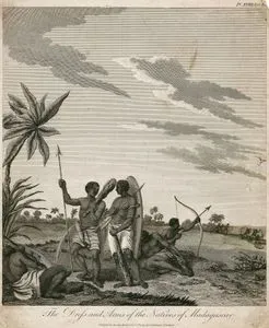 Madagaskar Yerlilerinin Kıyafet ve Silahları