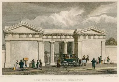 Low Hill Mezarlığı Girişi